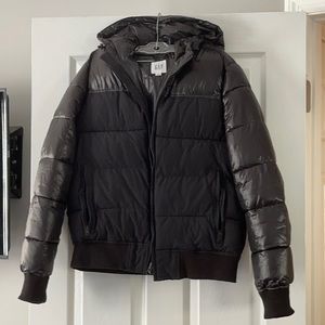 Small Black Gap Puffer Jacket
